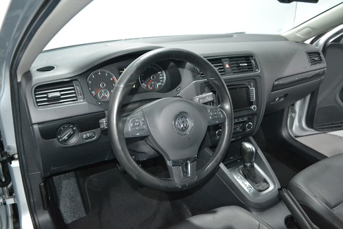 Volkswagen Vento 2.5 Luxury Tiptronic A/t 2011 -imolaautos-
