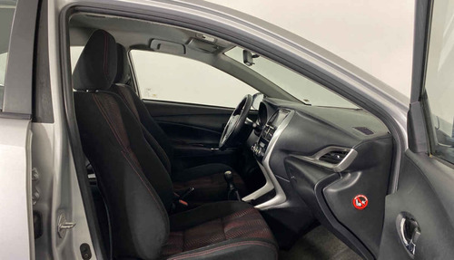 Imagen 11 de 15 de 115004 - Toyota Yaris 2018 Con Garantía