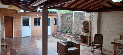 Imagen 5 de 16 de Apartamento En Venta Urbanizacion La Granja