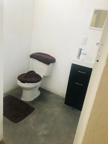 Habitación Cómoda Para Una Persona 2 Piso