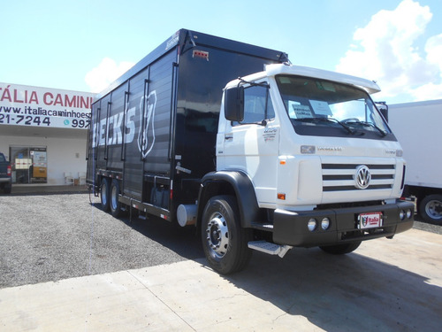 Imagem 2 de 15 de Volkswagen 23230 2014 Baú Bebidas