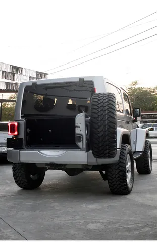 Jeep Wrangler 3.6 3p Unlimited Sahara 4x4 At
