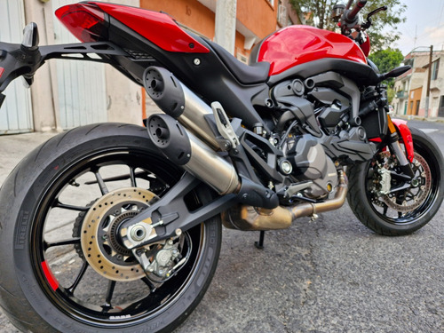 Ducati Monster + 2022