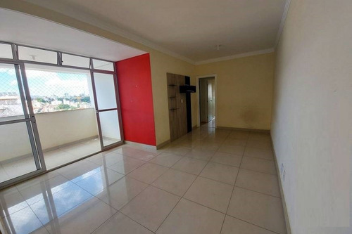Imagem 3 de 21 de Apartamento 03 Quartos, 02 Banhos, 01 Vaga, No Bairro Sagrada Família. - 8060