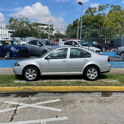 Imagen 4 de 14 de Jetta Clasico Cl Aire 2015