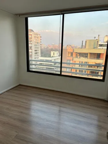 Excelente Depto. A Pasos Del Parque Bicentenario