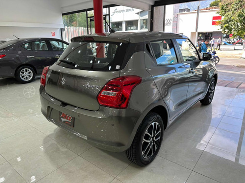 Imagen 9 de 13 de Suzuki Swift .