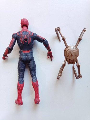 Iron Spider Marvel Basic Hasbro (Usado)
