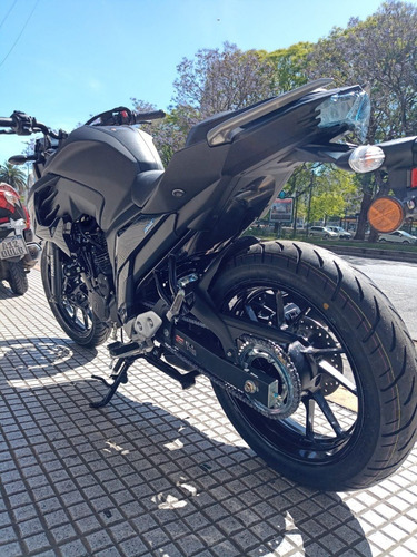 Imagen 3 de 4 de Yamaha Fz 25