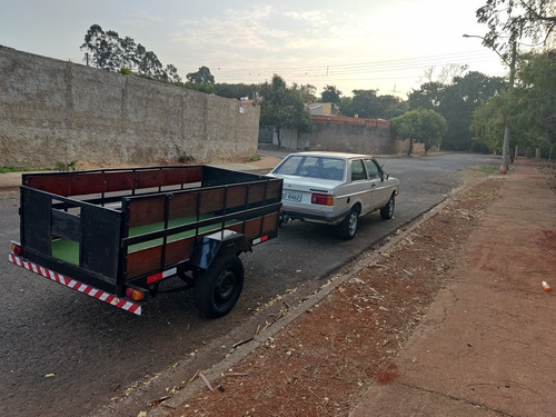 Imagem 4 de 15 de Voyage + Carretinha