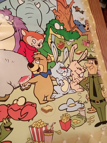 Oso Yogi Con Stickers Colección De Oro Clarín Hanna Barbera (Usado)