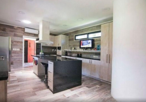 Imagen 7 de 17 de Venta De Casa 6 Dormitorios En La Barra