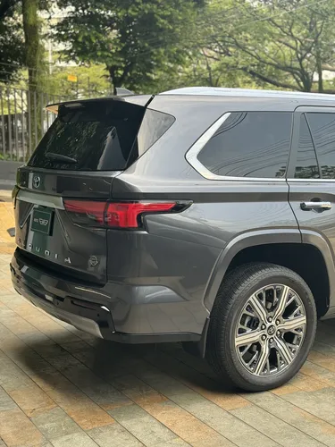 Toyota Sequoia 3.4 V6 Capstone