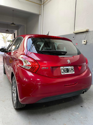 Peugeot 208 2013 1.6 Feline