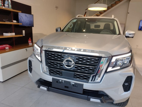 Imagen 9 de 17 de Nissan Frontier Platinum 4x4 At Oportunidad S.c