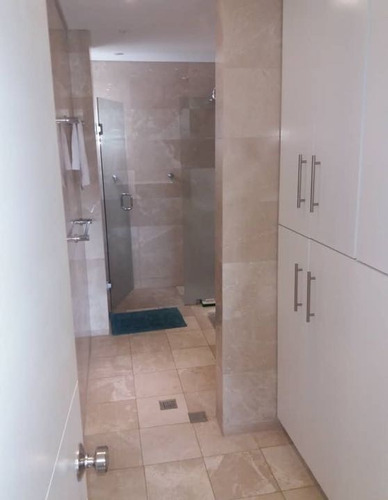 Imagen 16 de 20 de Apartamento En Alquiler - Urb. Las Mesetas