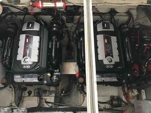 Imagen 8 de 24 de Crucero Maxum 3200 Scr , 2 Mercruiser Cero Horas , Impecable