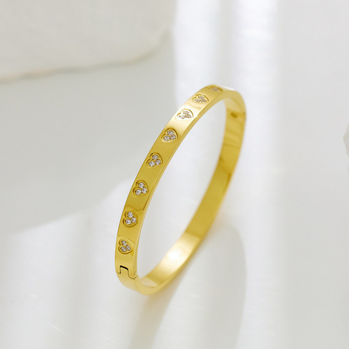 Pa Brazalete De Acero De Titanio En Forma De Corazón Con