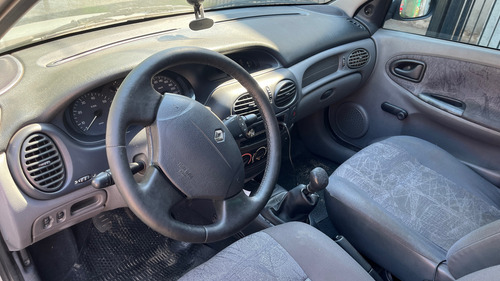 Renault Megane F2 Rn 1.6 16v