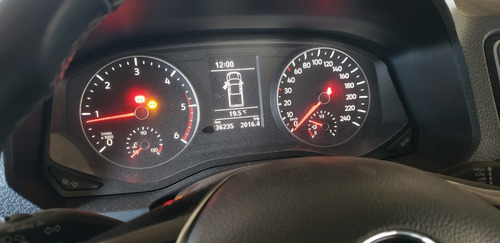 Imagen 8 de 9 de Vw Amarok Highline Cuero Xenon Mt 4x2 Impecable