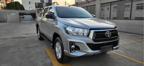 Imagem 4 de 14 de Toyota Hilux Cabine Dupla 2.8 Tdi Cd Sr 4x4 (aut)