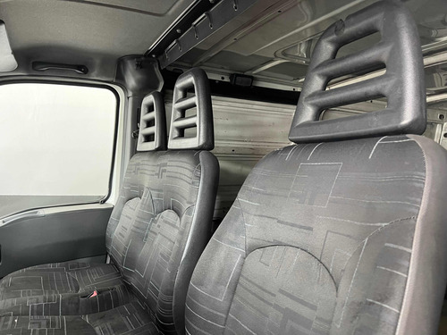 Iveco Daily 3.0 Furgon 40s14 H1 136cv 8m3 3000
