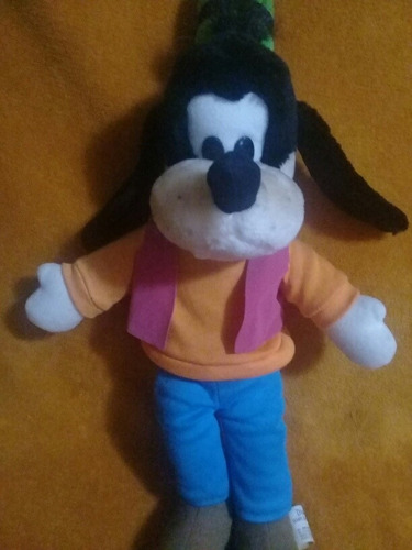 Brinquedo De Pelúcia Pateta Disneyland Original 30 Cm !