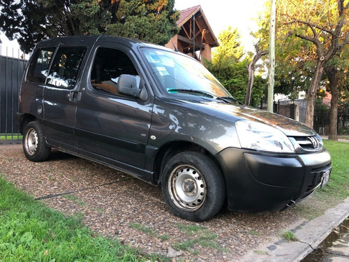 Peugeot Partner 1.6 Hdi Con Asientos Declarado En Titulo!