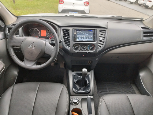 Mitsubishi L200 2.4 Triton Sport Gl Cab. Dupla 4x4 4p