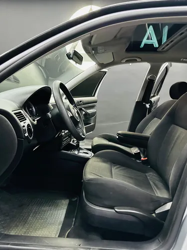 Volkswagen Jetta At