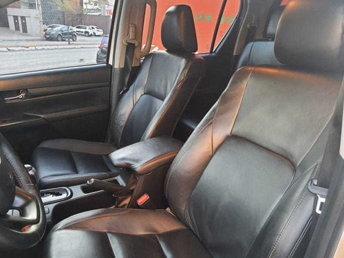 Imagem 8 de 11 de Toyota Hilux Challenge 2.8 Automática 2018