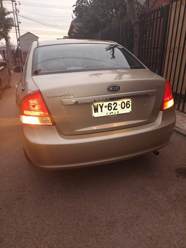 Imagen 7 de 8 de Kia Cerato