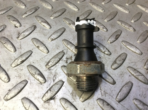 Sensor Presión Aceite Detall Chevrolet Tornado 1.8 Std 04-11 (Usado)