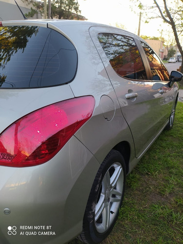 Imagen 6 de 13 de Peugeot 308 Feline 1.6 Hdi Diesel 115cv 2013