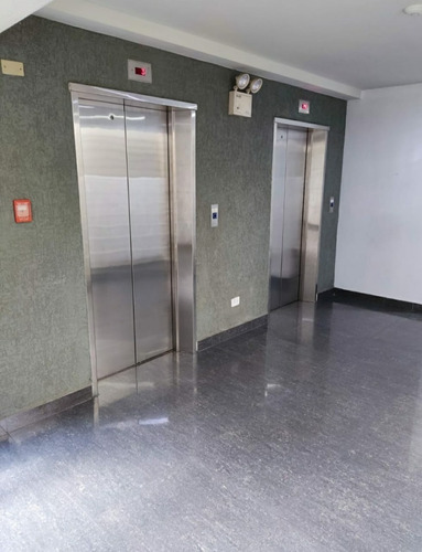 Imagen 8 de 23 de Apartamento En Venta Agua Blanca, Valencia. 23-15906 Renta House