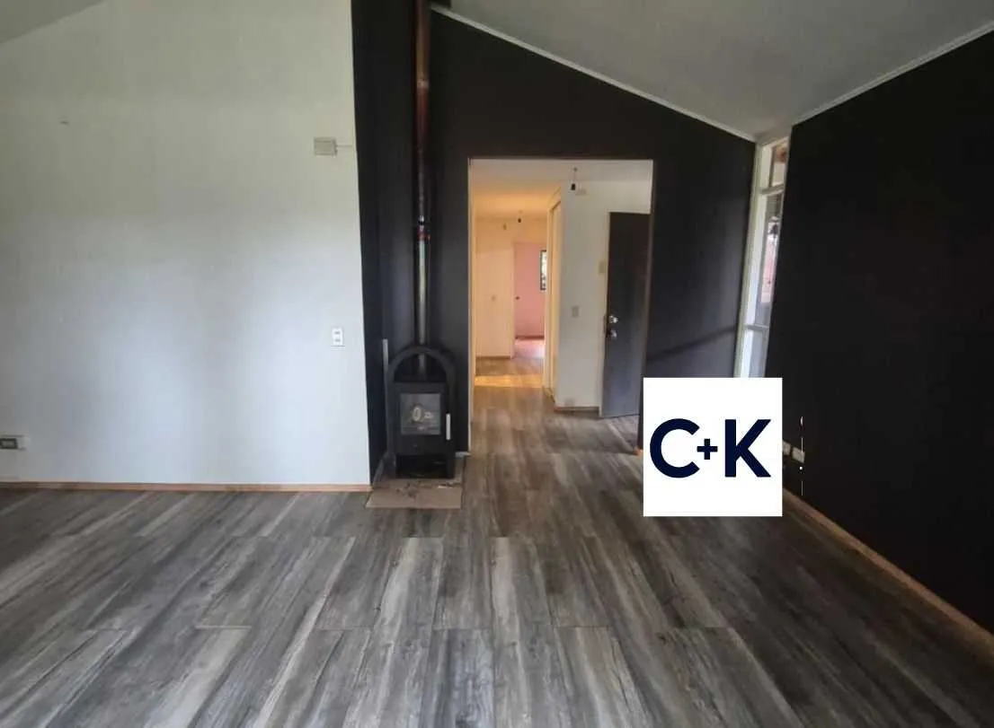 Imagen 5 de 17 de Casa En Arriendo | Sector El Bosque | Valdiv (176201)