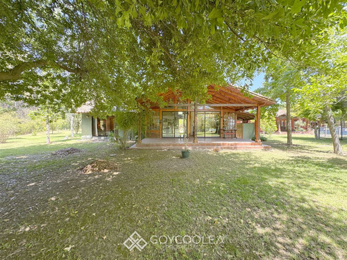Casa En Venta De 4 Dorm. En Las Cabras