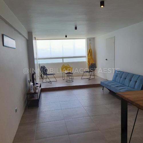 Imagen 3 de 9 de En Venta Apartamento En Playa Grande Ref 1465