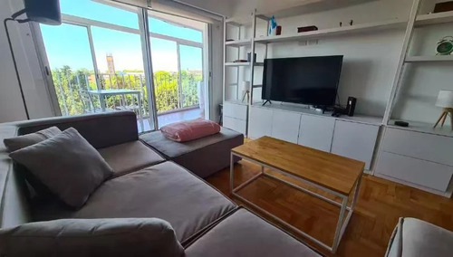 Departamento 3 Ambientes Sobre Av Libertador Vista A Los Clubes Y Al Río.
