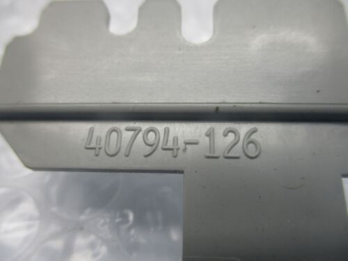 Allen Bradley 40794-126 Guard Lot Of 12 Nsnp Ttc