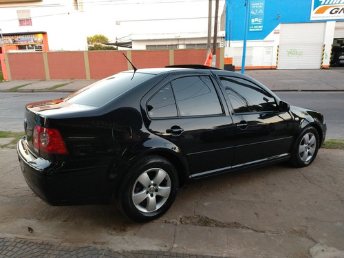 Volkswagen Bora 2.0 Gnc Muy Bueno Tomo Auto Fcio X Bco