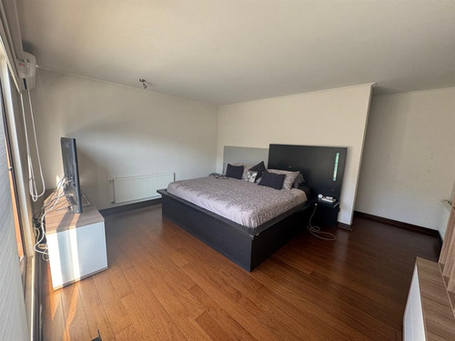 Luminosa Casa En Condominio Los Litres Venta