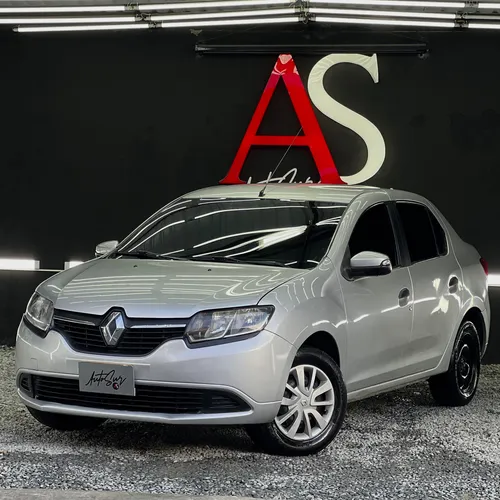 Renault Logan 1.6 Expression / Life +