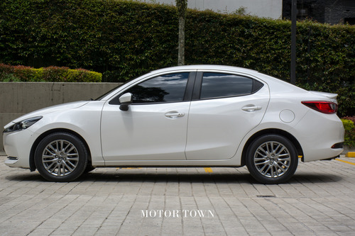 Mazda 2 Sedan 1.5 Grand Touring Lx At