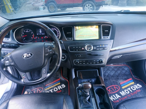 Imagen 9 de 12 de Kia K7 Prestige En Bavaro