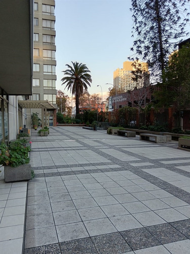 Metro Sta Isabel Un Dormitorio Amplio Equipado Con Terraza