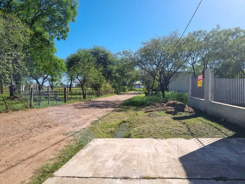 Imagen 12 de 13 de 600 M2 Con Muros Y Gran Piscina. Los Tucanes