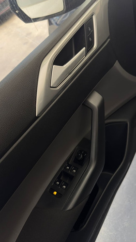 Volkswagen Polo 1.6 Msi Highline