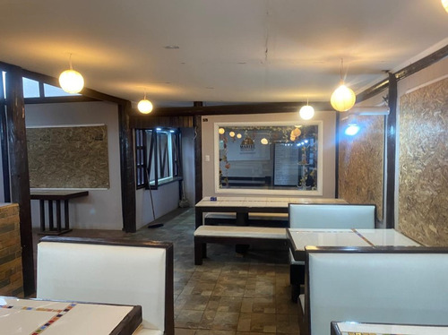 Casa Comercial En Algarrobo Centro: 300 M² Útiles