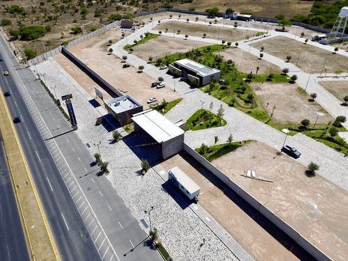 Terreno En Tequisquiapan Querétaro. Terreno Comercial, En El Mejor Condominio Premium De La Región, Plaza San Jorge.